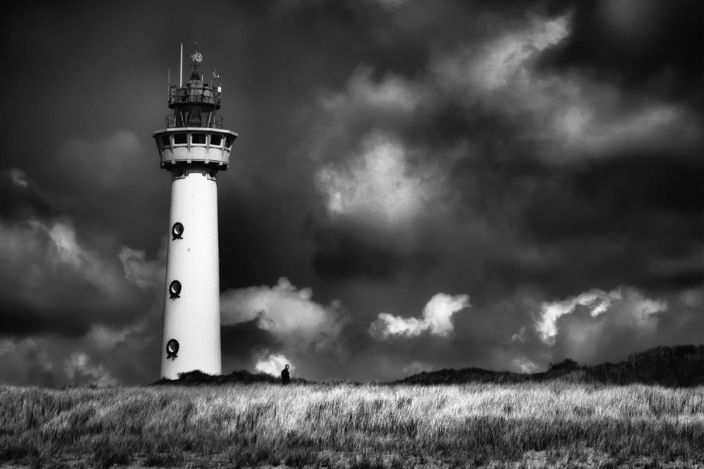 Lighthouse B&W